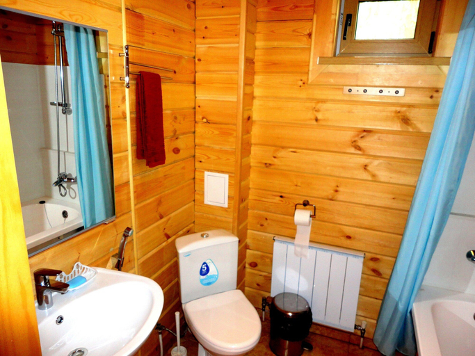 Bathroom 3, Baza Otdykha Volna, Beloyarskiy rayon