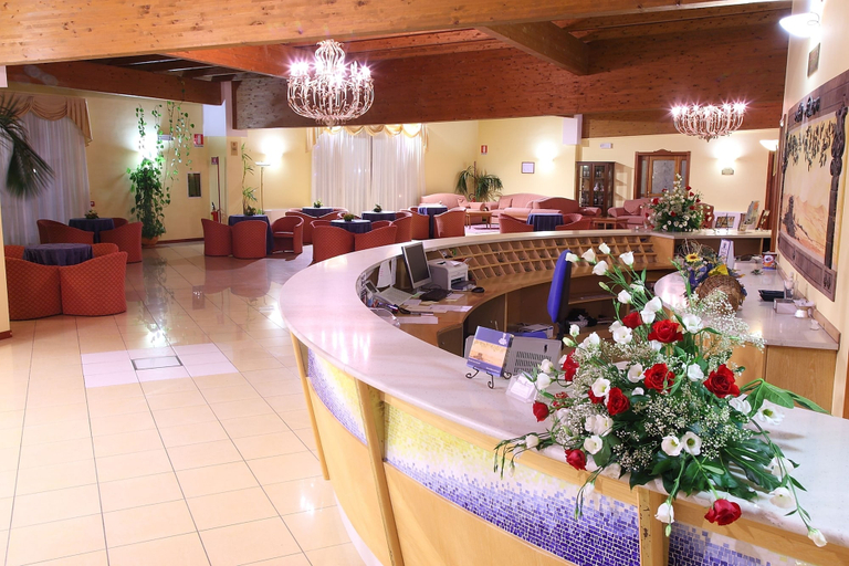 Food & Drinks 5, Il Partenone Resort Hotel, Reggio Di Calabria