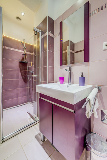 Bathroom 3, Split Suites Centre Apartman Anka, Split