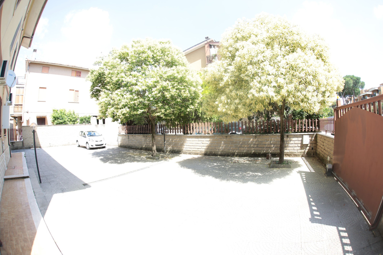 Others 5, Residence Ciampino, Roma