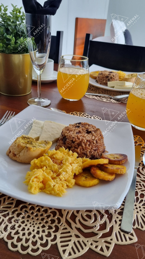 Food & Drinks 4, Hacienda Arenal Luxury Village, San Ramón