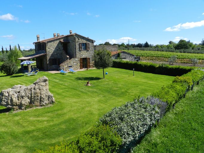 Exterior & Views 2, Agriturismo Le Sorgenti, Grosseto
