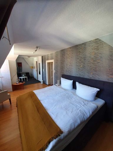 Bedroom 4, Alte Schlosskurve, Waldeck-Frankenberg