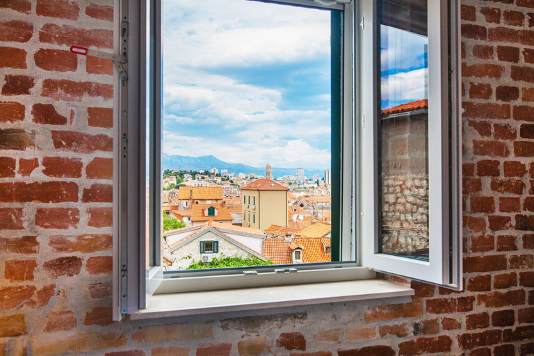 Others 3, Apartment Smile Lux With View, Split