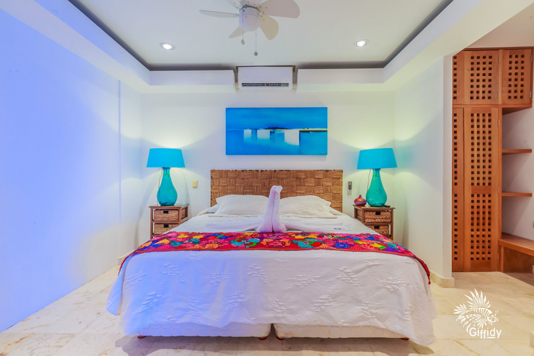 Bedroom 2, Deep Blue Condos, Isla Mujeres