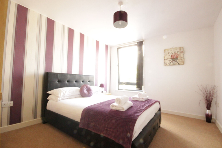 Bedroom 3, Marina Water View Apartment, Kingston upon Hull