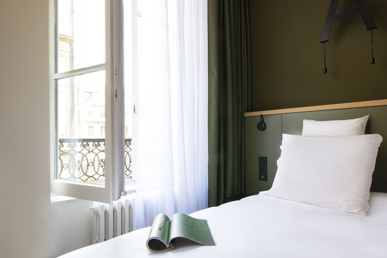 Bedroom 5, Mercure Grand Hotel Metz Centre Cathédrale, Moselle