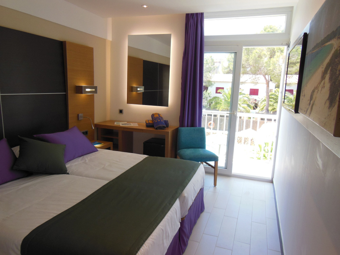 Bedroom 3, Hotel Isla de Cabrera, Baleares