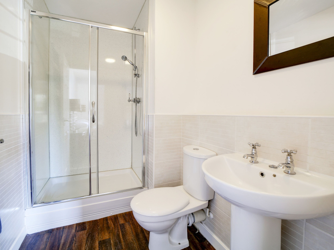 Bathroom 3, Wheel Water Collections, Cornwall