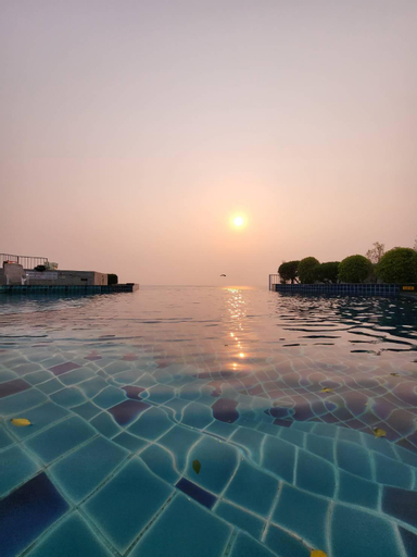 The patio condo Bang saen, Muang Chon Buri