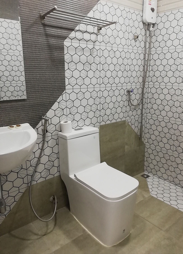 Bathroom 5, Hoftors, Bang Kapi