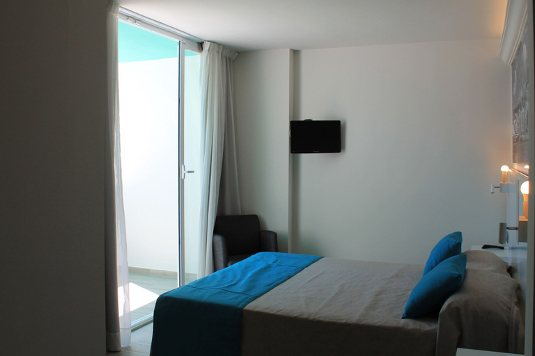 Bedroom 2, Apartamentos Bora Bora - Adults Only, Baleares