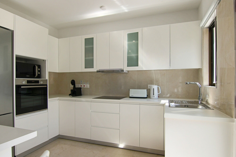 Others 4, Phaedrus Living City Flat Androcleous