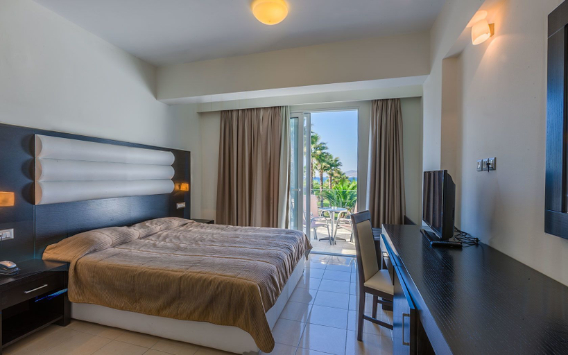 Bedroom 2, Cavo D'oro Hotel, South Aegean