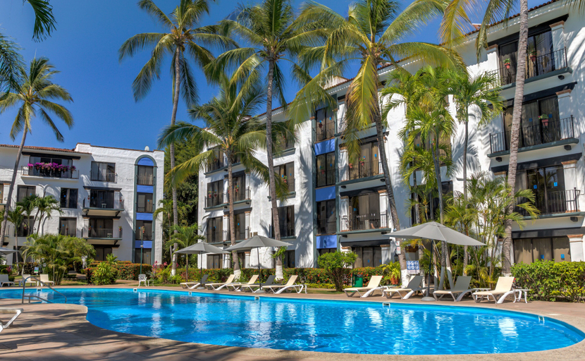 Exterior & Views 2, Puerto de Luna Pet Friendly & Family Suites Hotel, Puerto Vallarta