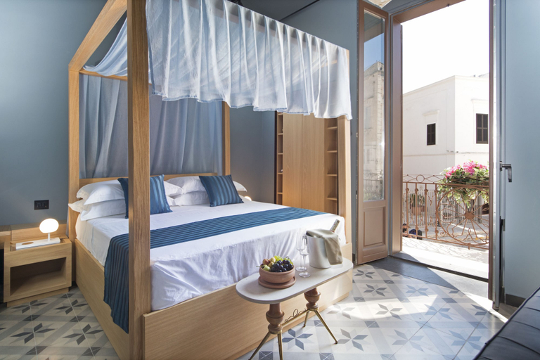 Bedroom 4, Sei Stelle Mama, Bari
