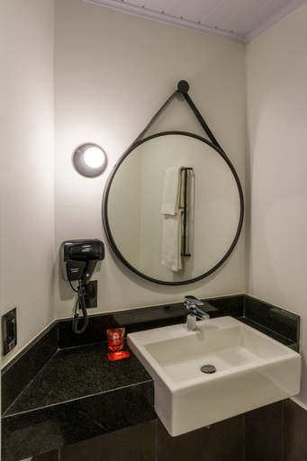 Bathroom 3, Ibis Ribeirao Preto Vila do Golf Hotel, Ribeirao Preto