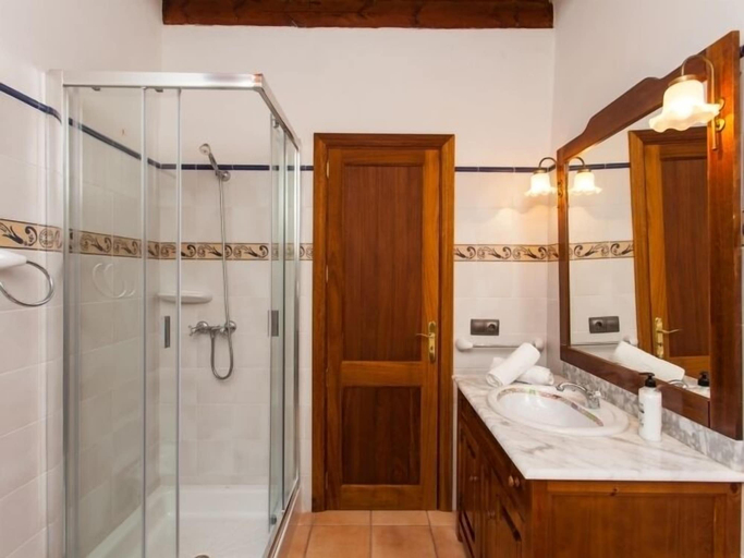 Bathroom, Finca Ses Comes, Baleares