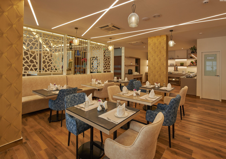 Food & Drinks 5, Regenta Inn Grand ORR Mahadevapura, Bangalore