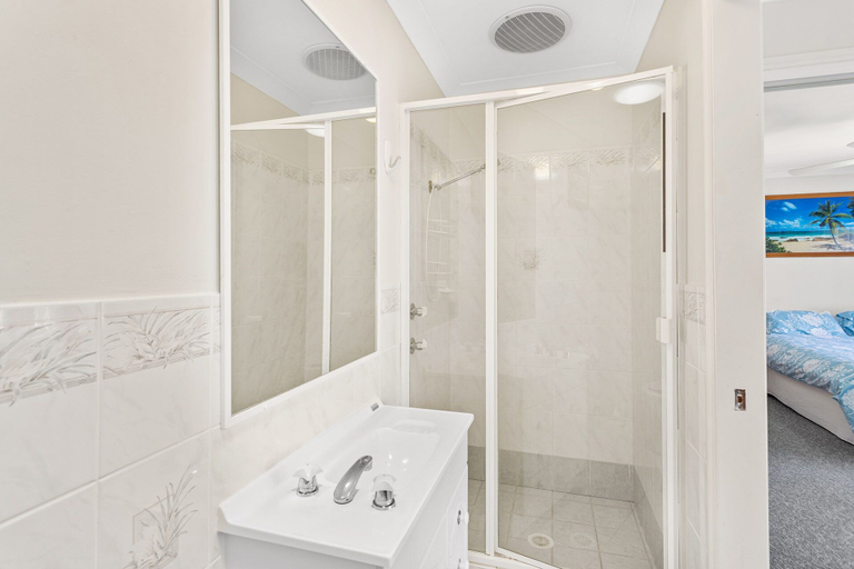 Bathroom 3, Farm Road, 6A, Port Stephens