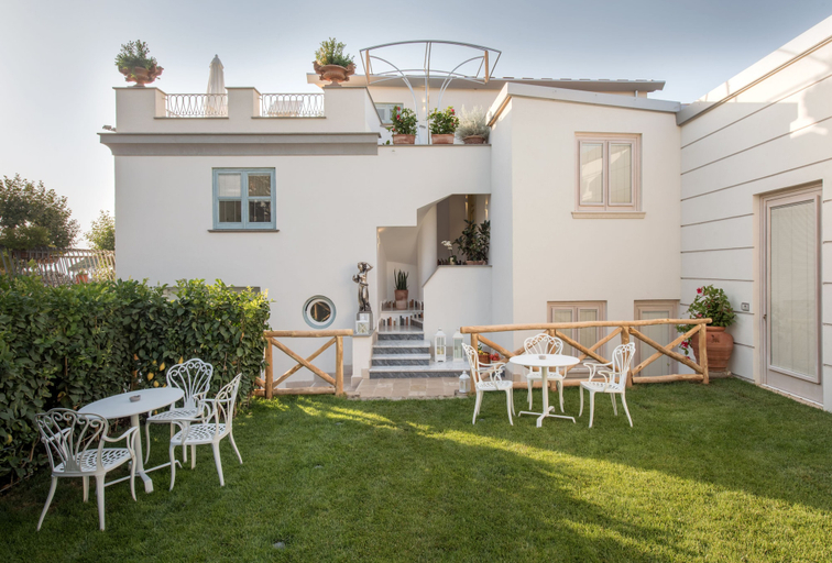 Exterior & Views 2, Don Antonino Relais, Napoli