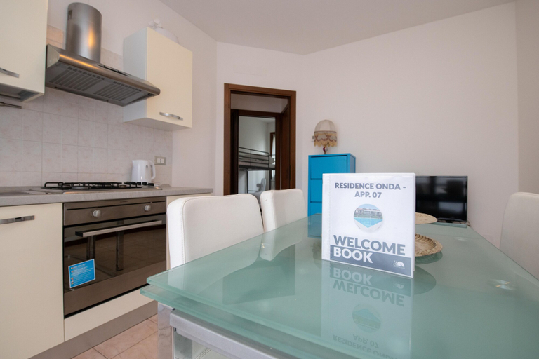 Others 4, Residence Atollo, Brescia