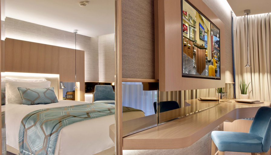 Bedroom 3, Maestral Resort & Casino