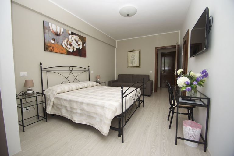 Bedroom 3, B&B La Perla di Roma, Rome