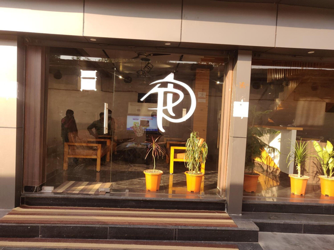 Food & Drinks 5, Hotel Atul Residency, Satna