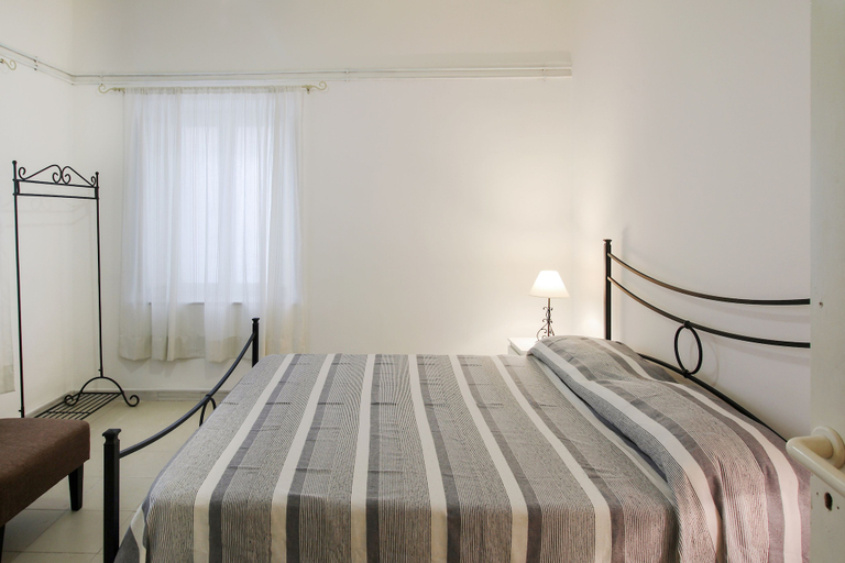 Room 2, Agatocle, Messina