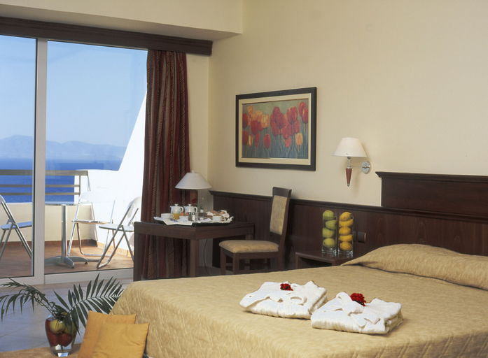 Bedroom 4, Kipriotis Aqualand by Anayia All Inclusive Resorts, South Aegean