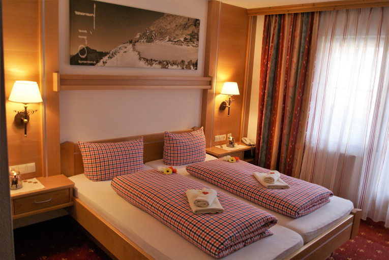 Bedroom 2, Hotel Bachmayerhof, Schwaz