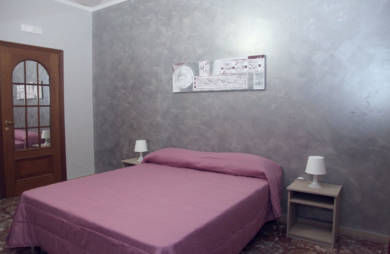 Bedroom 3, B&B Contesse, Messina