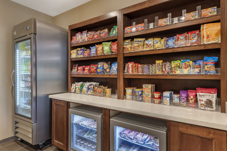 Food & Drinks 5, Comfort Suites Dry Ridge, Grant