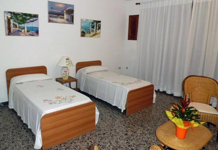 Bedroom 2, Villataty, Lecce
