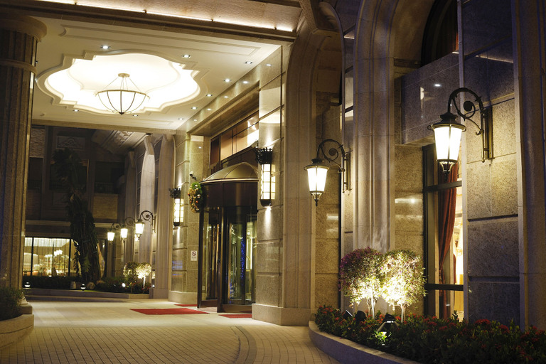 Exterior & Views 2, Eda Skylark Hotel, Kaohsiung