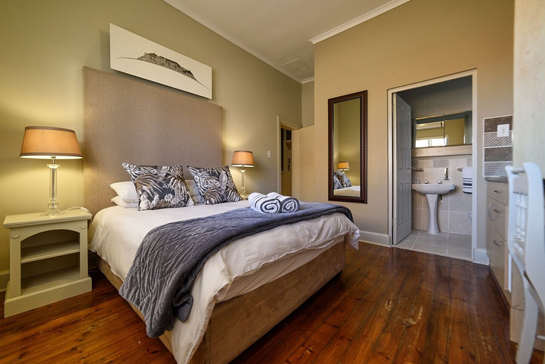 Bedroom 4, Leeuwenzee Guest House, City of Cape Town