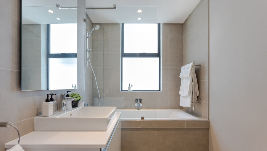 Bathroom 4, 202 Warwick, City of Cape Town