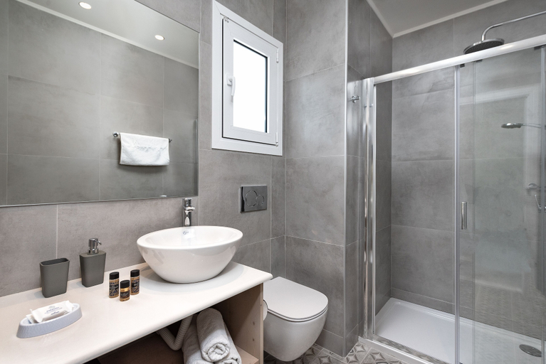 Bathroom 2, Stegna Dream, South Aegean