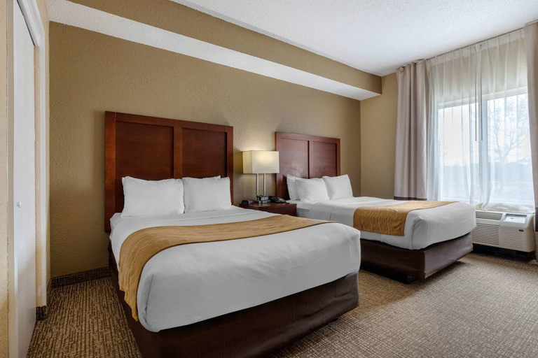 Bedroom 3, Comfort Inn & Suites Camden, Kershaw