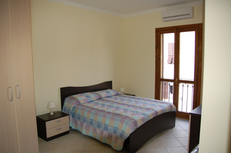 Bedroom 1, Beb 2000, Sassari