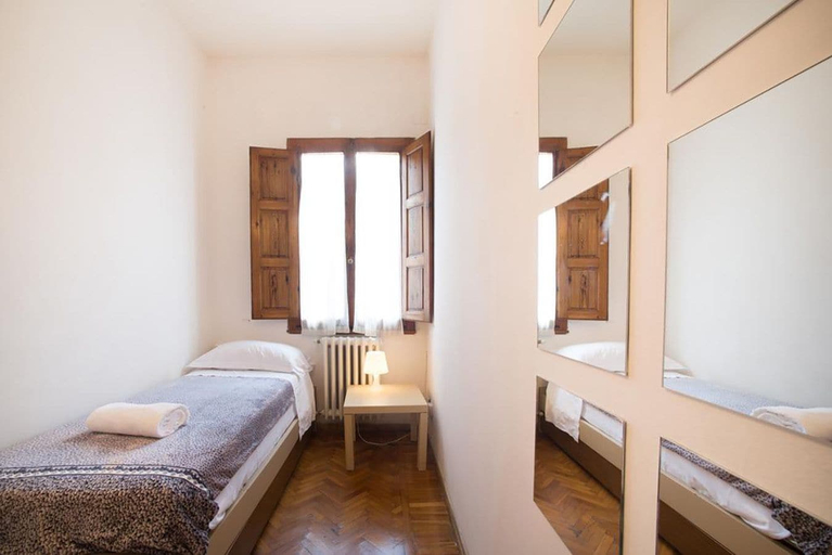Bedroom 3, Appartamento Ricasoli, Florence