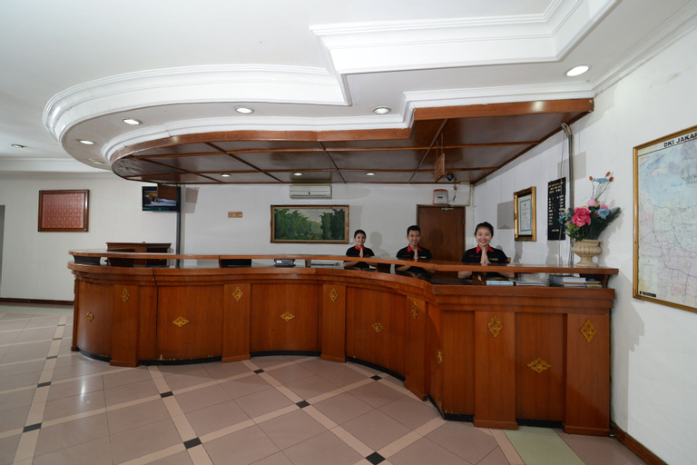 Public Area 21