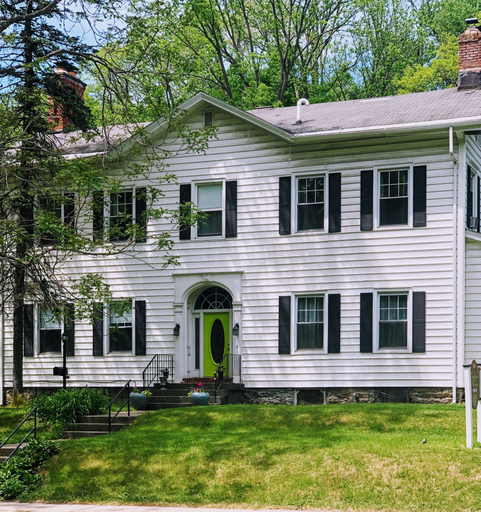 Exterior & Views 2, Gardner Farm Inn, Rensselaer