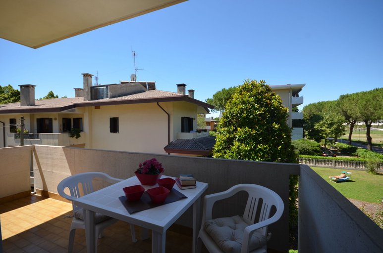 Others 3, Villa Lucia, Udine