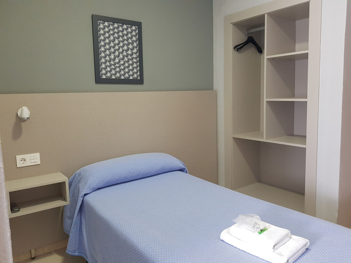 Bedroom 3, Hostal Soto, León