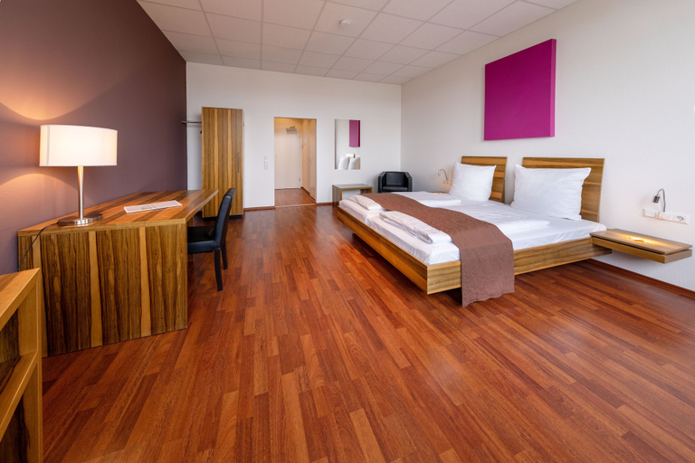 Bedroom 5, AMH Airport-Messe-Hotel, Esslingen