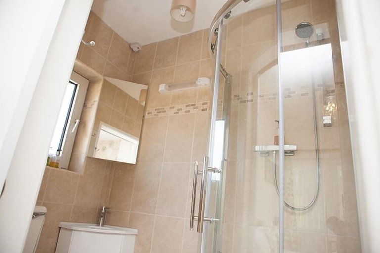 Bathroom 4, Wheal Tor, Cornwall