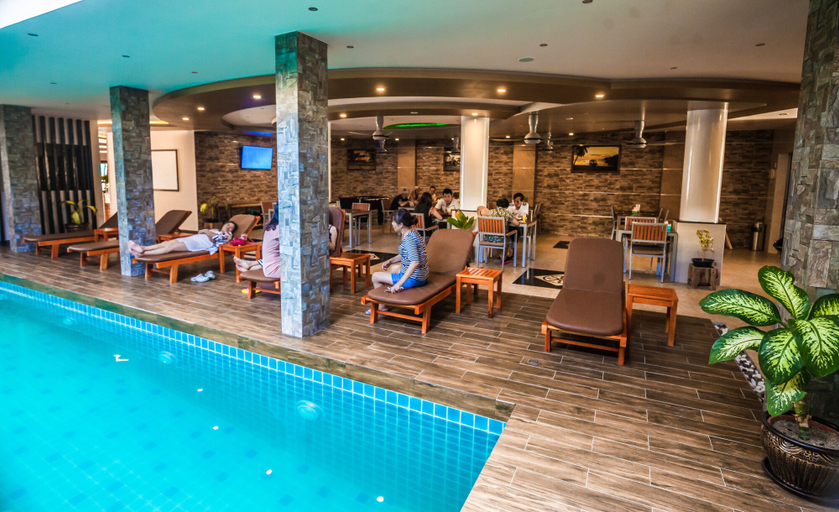 Food & Drinks 2, Triton Beach Hotel & Spa, Maafushi Island