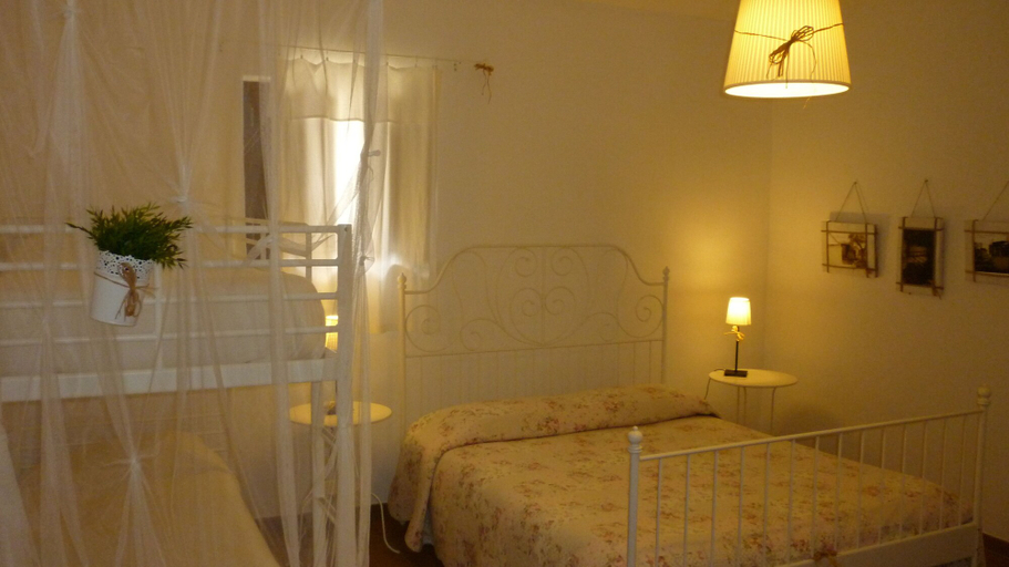 Bedroom 4, Masseria Sant'Angelo, Bari